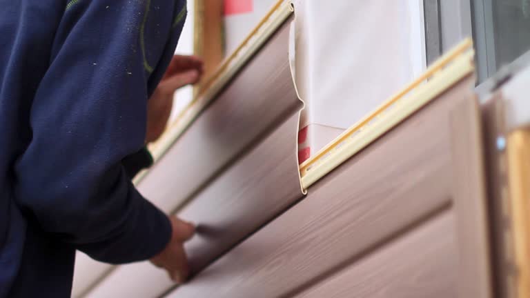 Best Composite Siding  in Okemos, MI
